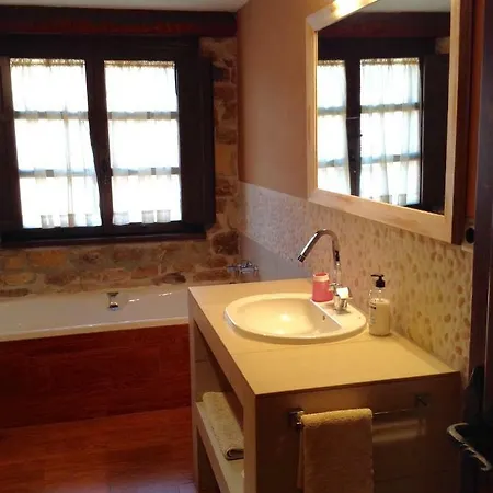 Летний дом Casa Rural El Concejo De Винуэса
