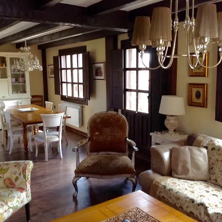 Casa Rural El Concejo De Country house